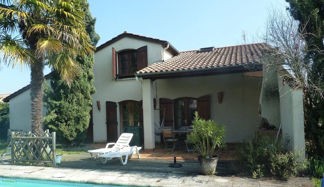 House with ground floor garden.