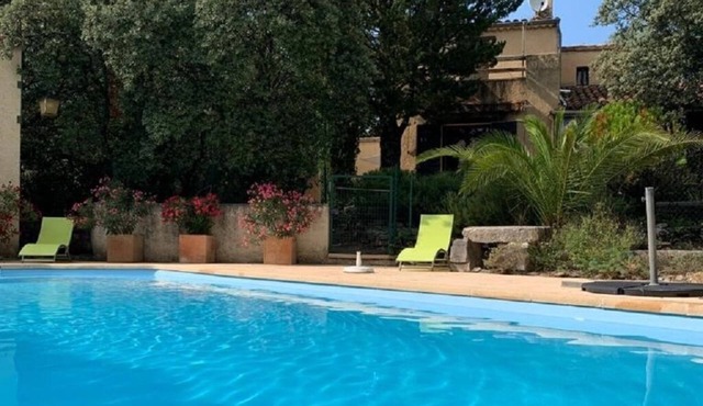 House with heated pool and large garden