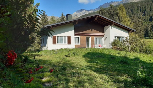 House with mountain views & a sun terrace