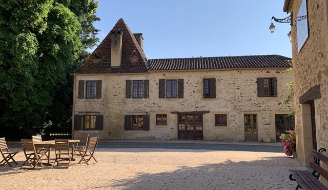 House with Périgourdine charm