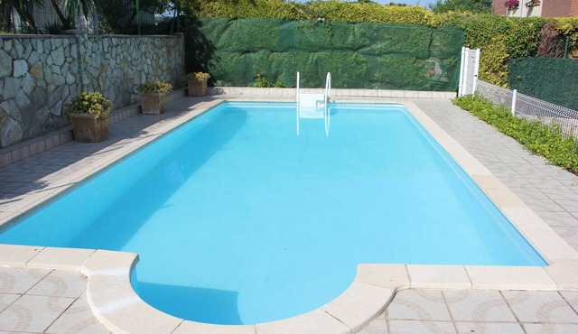 House with pool and games room in Santillana del Mar