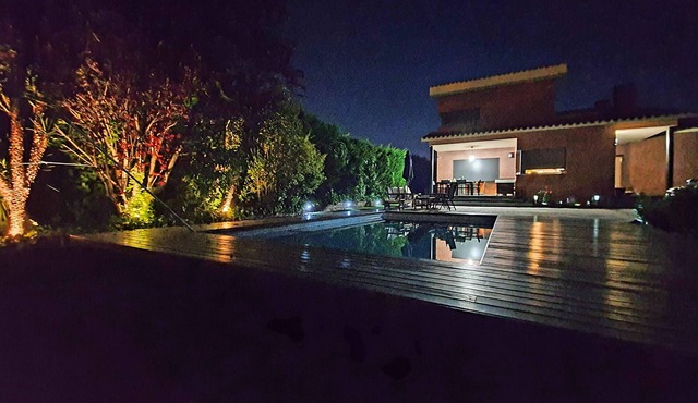 House with pool and spectacular views of Montserrat 25 minutes from Barcelona