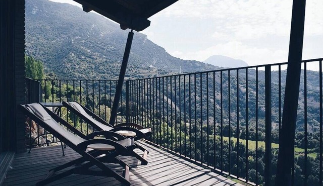 House with Pool and Mountain Views Near Andorra