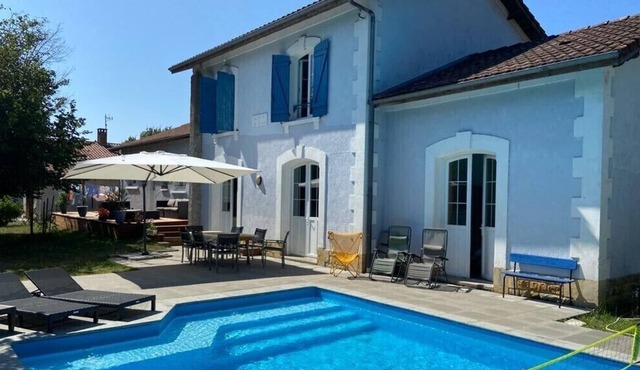 House with pool / Landes / Surf / Near Ocean / Surrounded by forest