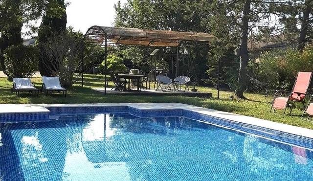 House with pool view