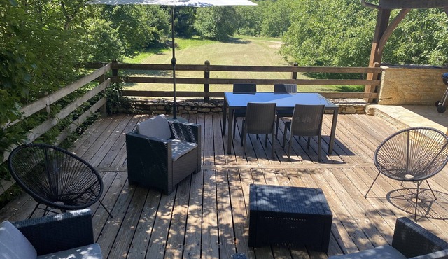 HOUSE WITH PRIVATE POOL IN THE HEART OF BLACK PERIGORD