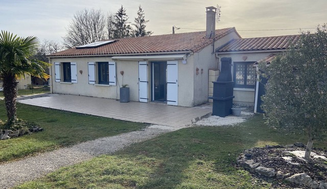 House with private pool, close to tourist attractions