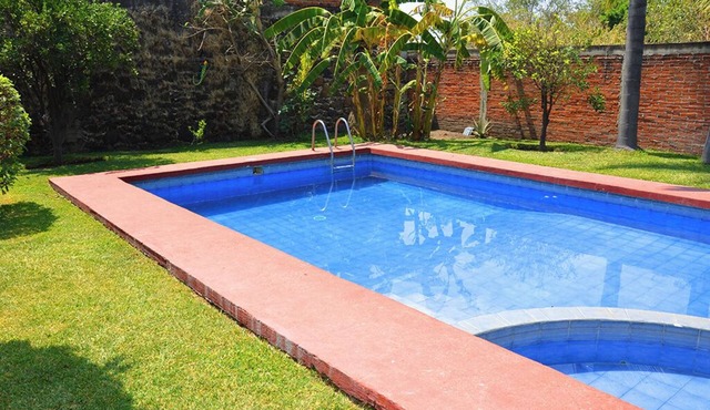 House with Private Pool 10 minutes from Six Flags