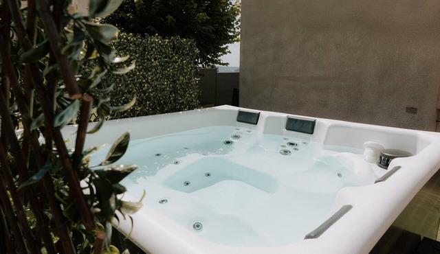 House with Spa in Champagne