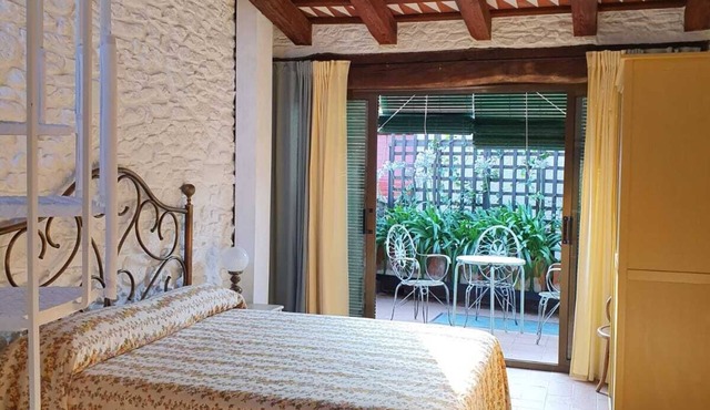 House with space, lots of light and charm