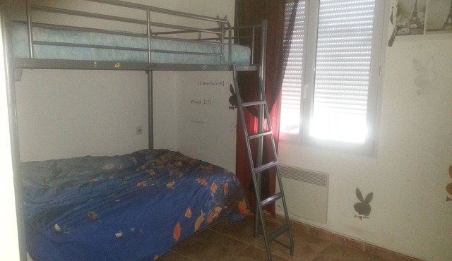 House with swimming pool 6km from Biscarrosse