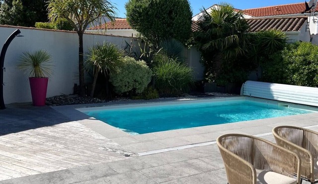 House with swimming pool 500m from the beach - île d'Oléron