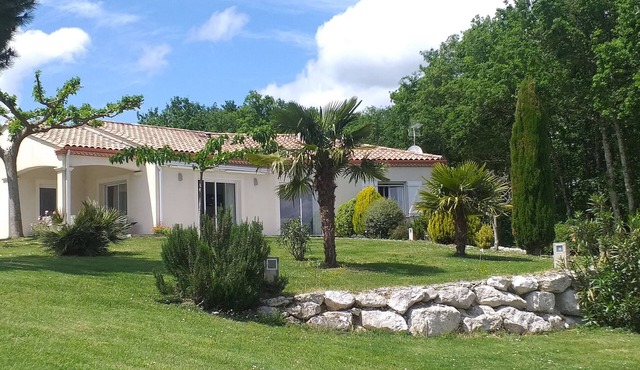 House with swimming pool and remarkable panorama