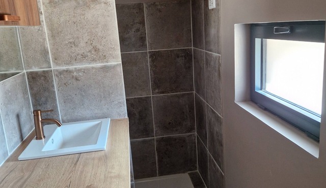 House with swimming pool ideal for family cycling 10 minutes from Anduze in the Cevennes