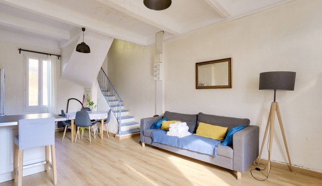 House with terrace and parking 5 minutes from the beach