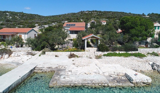 House Zelanto Mali (14541-K1) - Tkon - island Pasman