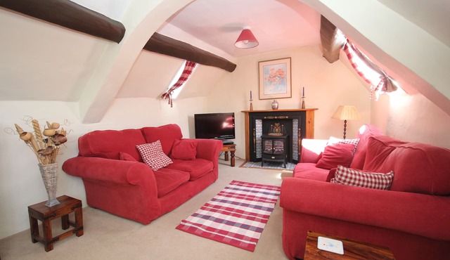 Housekeepers, sleeps 4/5, characterful, beamed property near the Quantock Hills.