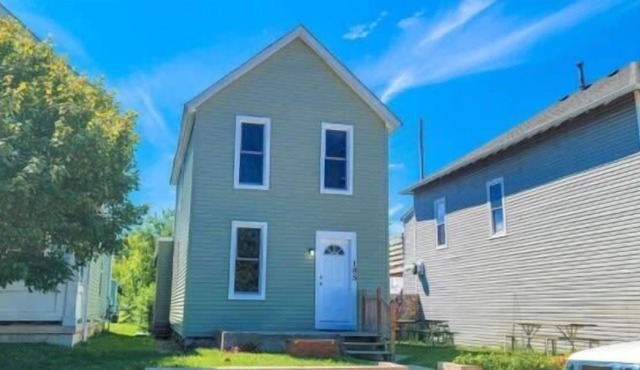 Housepitality - Farmhouse Cottage - New Renovation