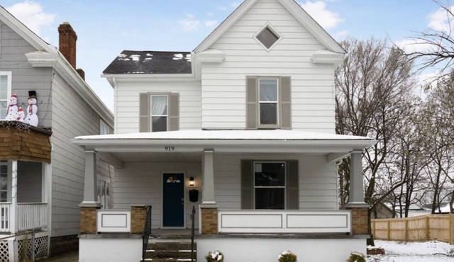 Housepitality - The Mint Julep House