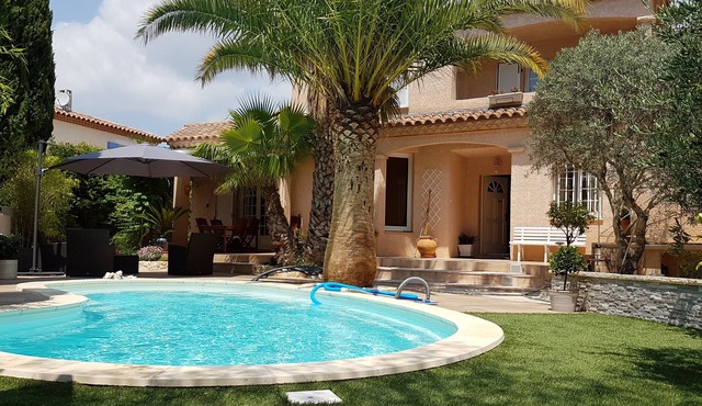 houses/villas - 9 rooms - 8 persons