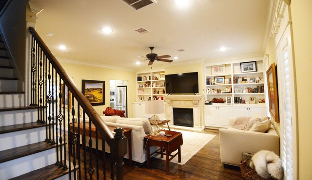 Houston Heights Home Close to Downtown, Medical Center & All Houston Attractions