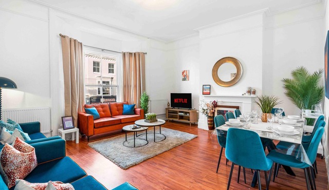 Hove Above | By My Getaways