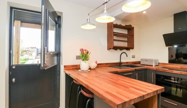 How Hill Farm Cottage