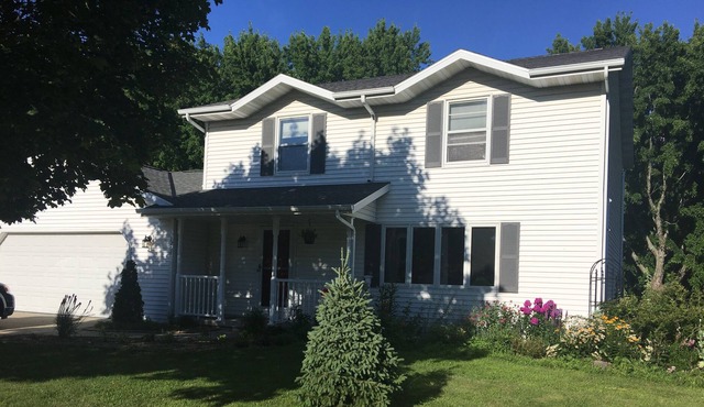 Howard/Green Bay Home