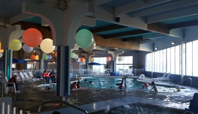 Howard Johnson by Wyndham Benton Harbor/St. Joseph