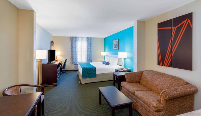 Howard Johnson by Wyndham Houma
