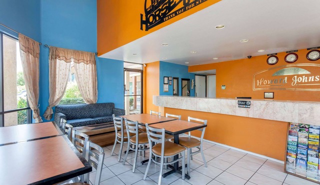 Howard Johnson by Wyndham Norco
