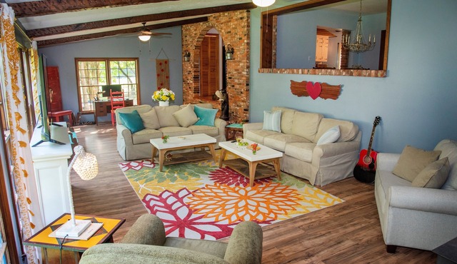 HQ At The Bar None Ranch - minutes to Athens