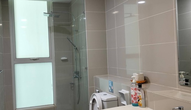 HS Safe & Calm at Sutera Avenue Near Gleaneagle (5 Beds)