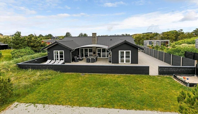 HS006 Henne - Musvågevej 18