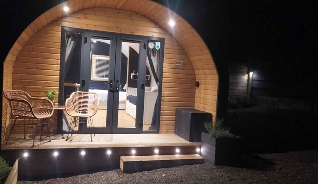 huacaya luxury eco glamping pod @ little peru alpaca farm