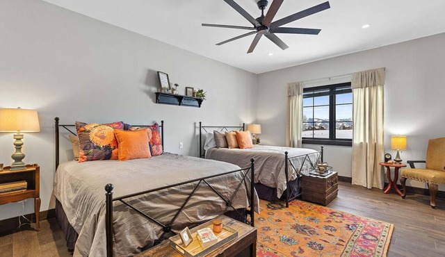 Huckleberry Cabin | Bronze Buffalo Ranch