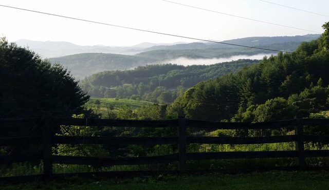 Huckleberry Hideaway Blue Ridge Mountains North Carolina!