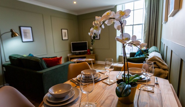 Hudson 2 Bed Apartment