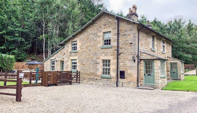 Hudson Cottage - UK38152