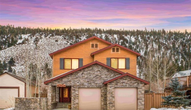 Hudson Hideaway, your home away from home