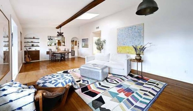 Hudson Retreat. Perfect for Groups. Lake Views