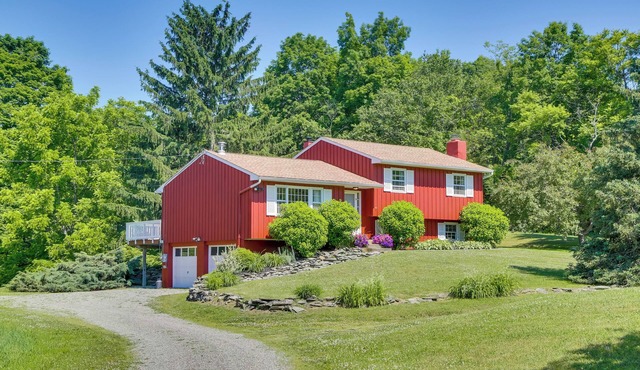 Hudson Valley Horse Farm Retreat in Salt Point