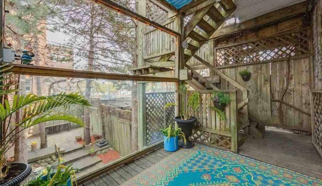 Huge 2-Story Loft