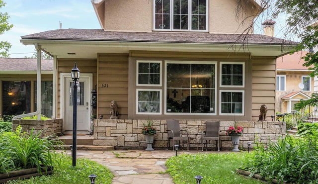 HUGE 5-BR Home w/Movie Theater, Arcade, & Patio!