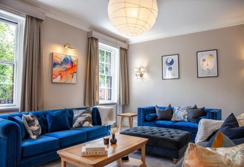 Huge 6 Bedroom House in Central Derby