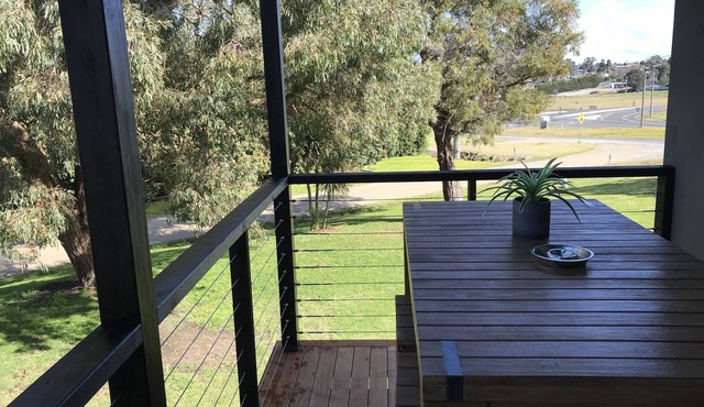 Huge accommodation! Unbelievable in size. Commercial. Family. workers, pets etc