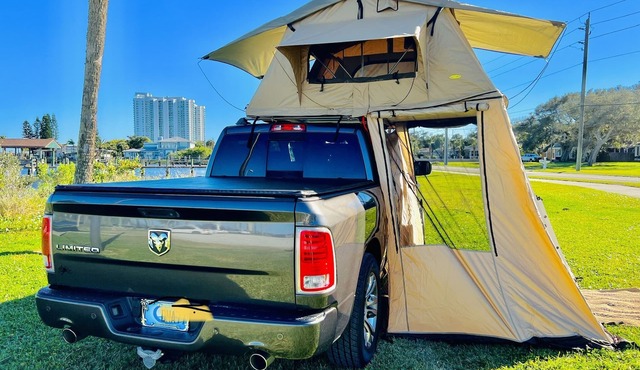 Huge Amazing Travel Camp Retreat Fits 5 Adults Outdoor Travel Access Family Fun!