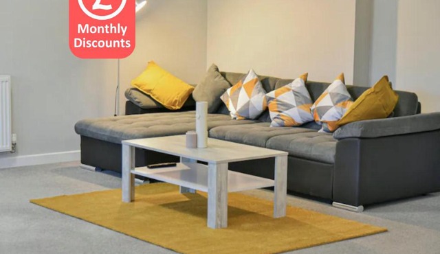 Huge Apartment - 2 Bathrooms - Central Ipswich