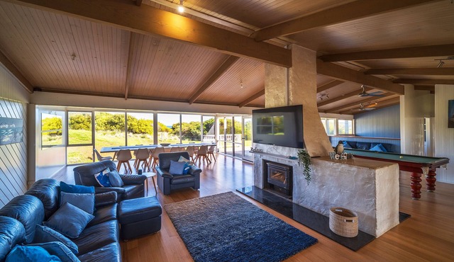 Huge beachfront home with indoor fireplace