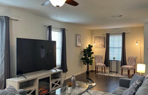 Huge Captivating Modern 5Bdr home-(The Xperience)